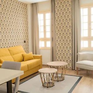 https://suites-chinitas.1costadelsol.com